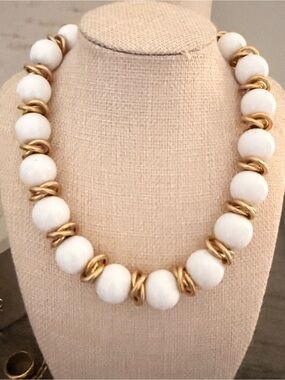 Talbots White and Gold Statement Necklace